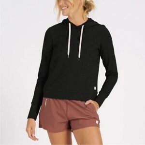 LIKE NEW! Women's Vuori Black Halo Pullover Hoodie - SMALL